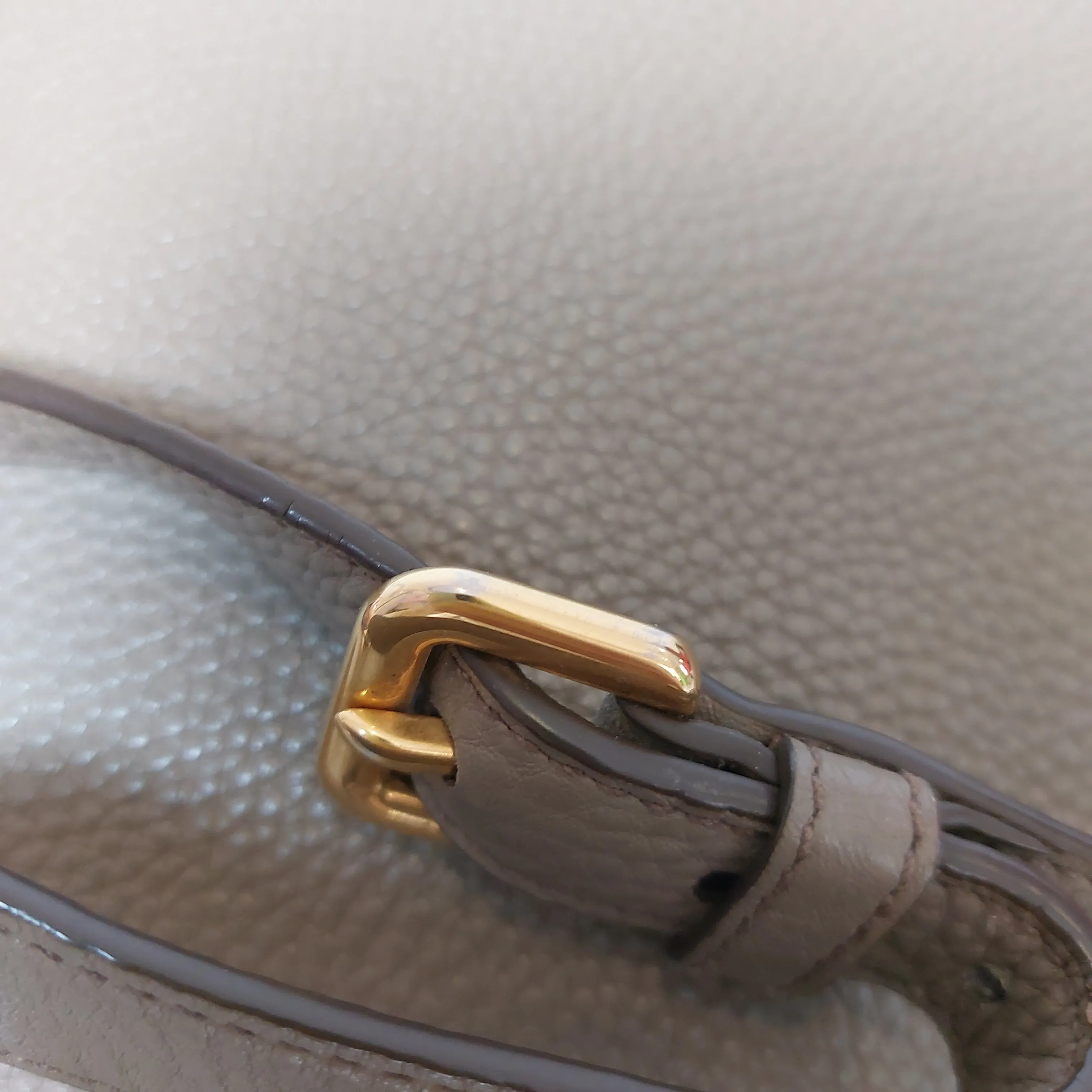 Prada Grey Pebbled Leather Tote | Pre Loved |